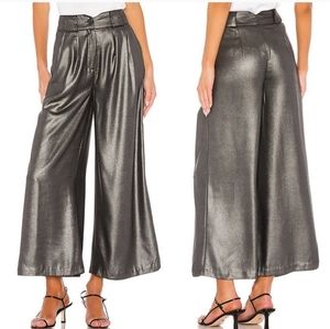 NWT L''Academie Wide Leg Silver Cropped pant